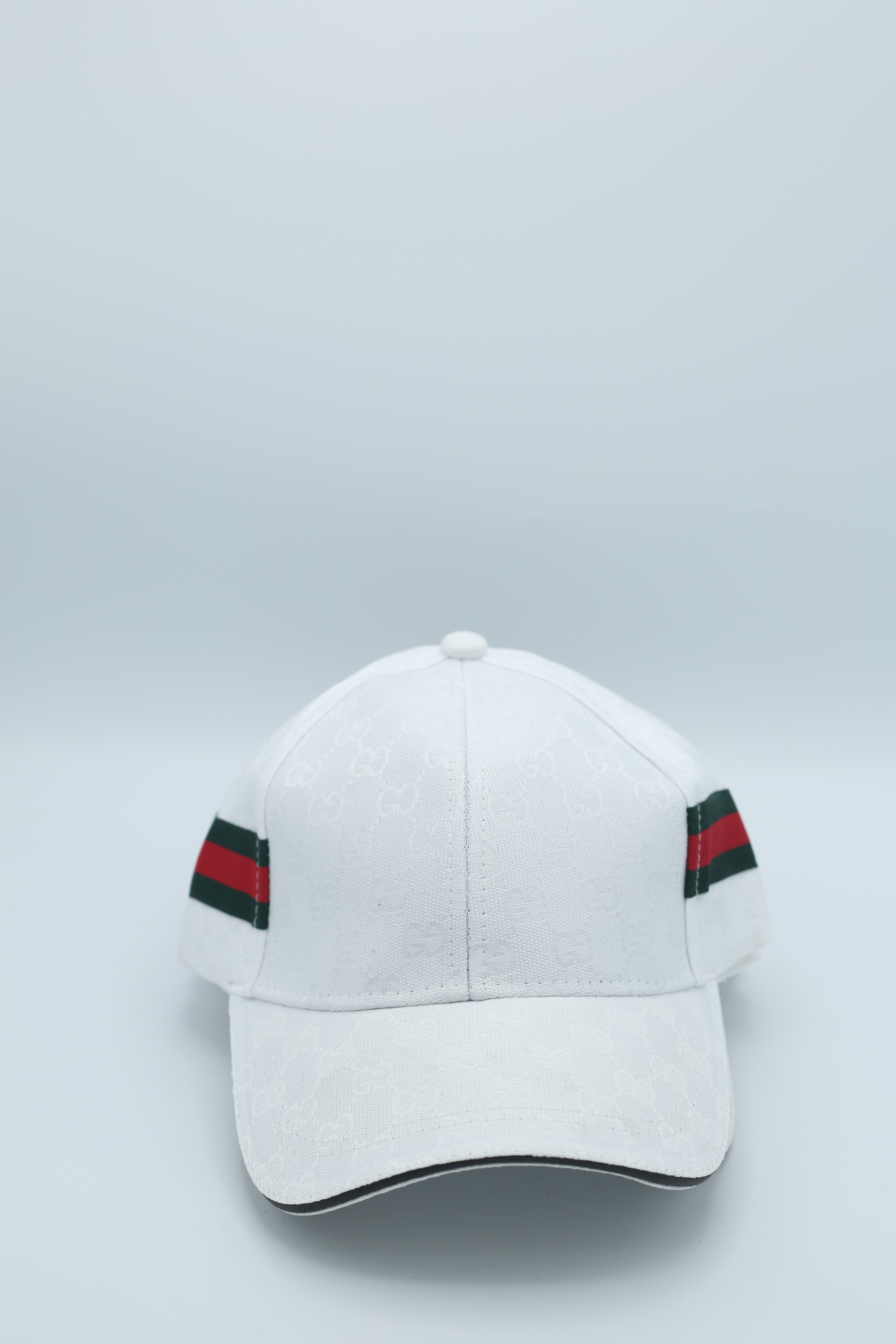 Gucci Men's Cap PC-07