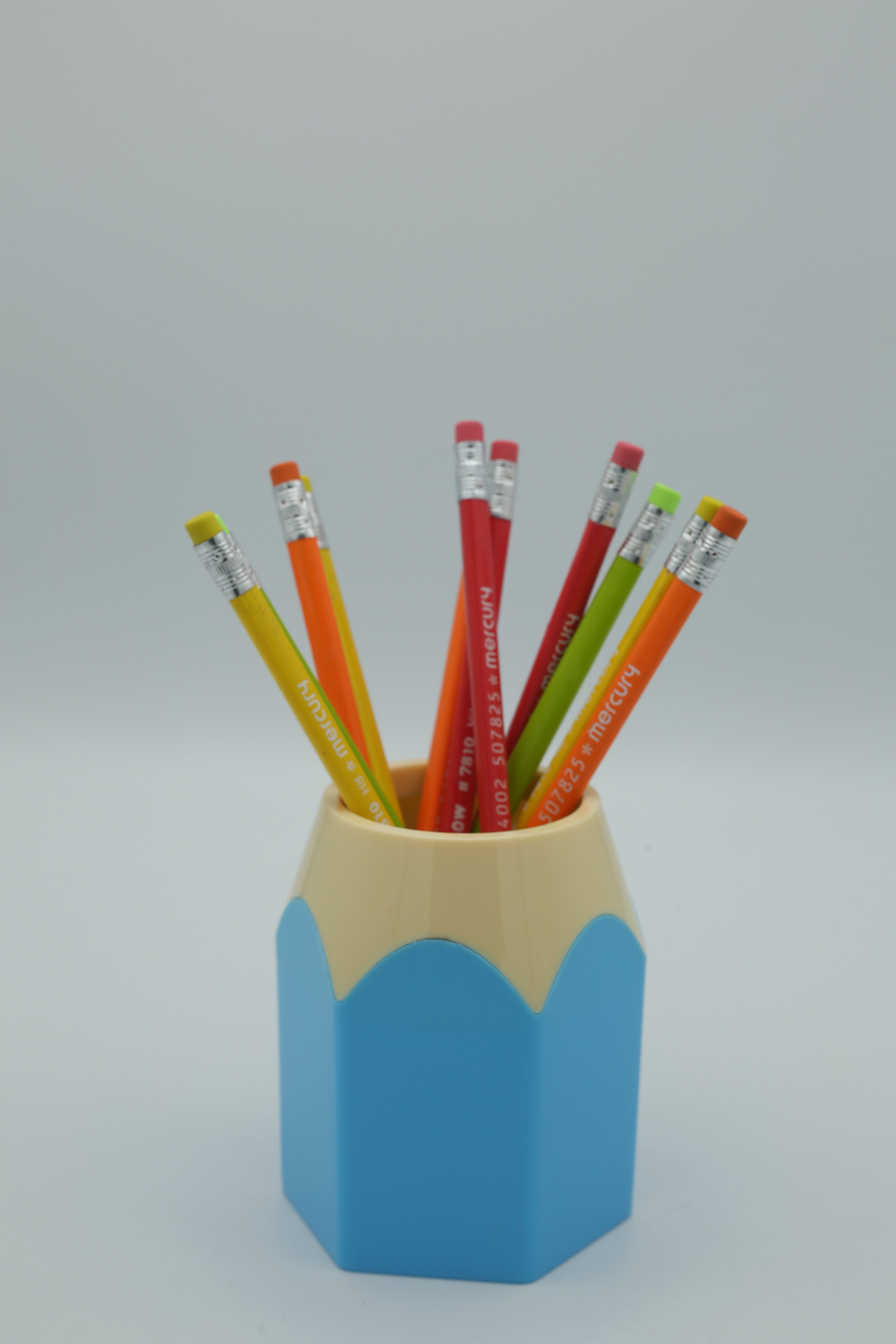 Mercury Brito Rainbow Pencil Jar 24pc MC-7810J