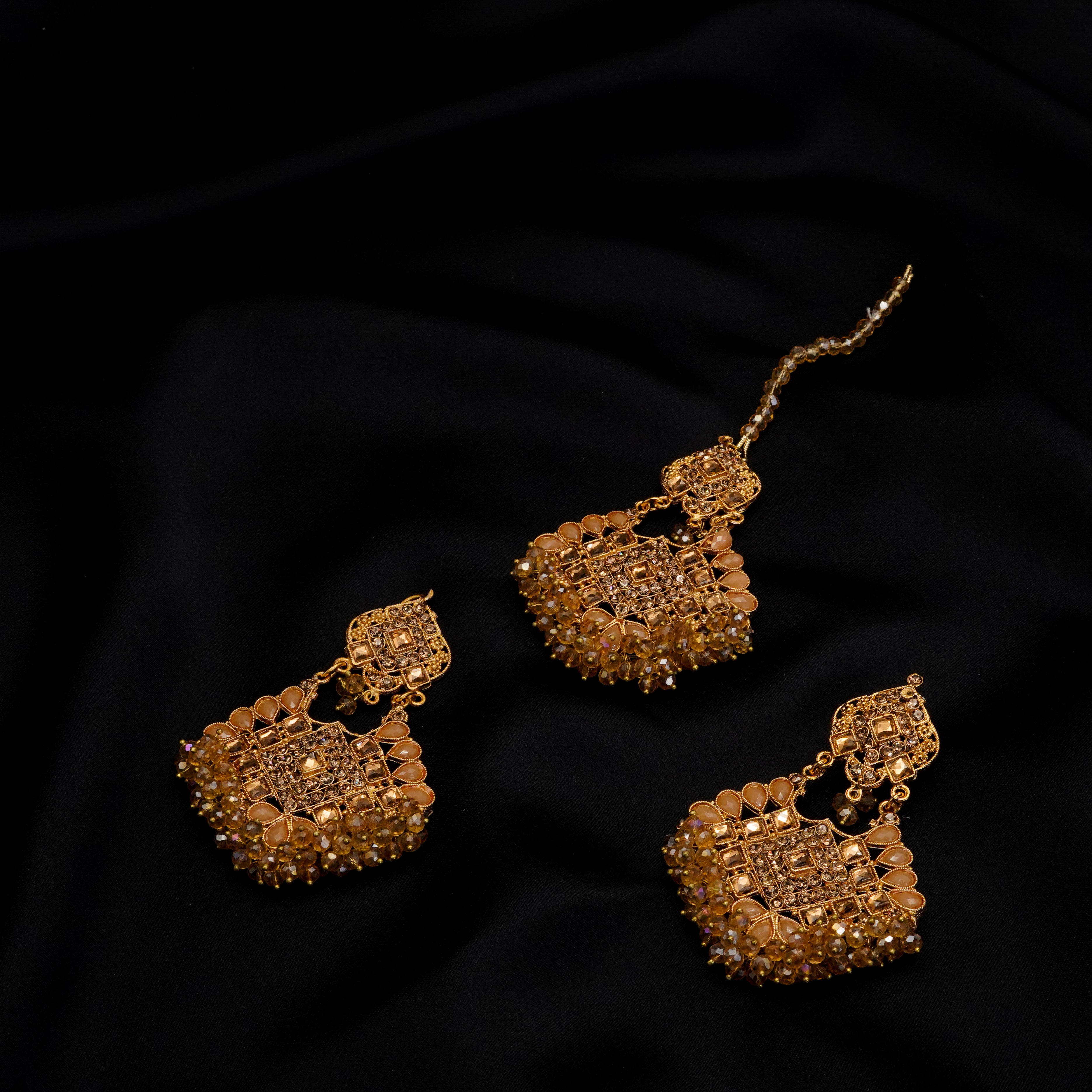 Fancy Bindi Tops For Ladies Girls and Bridal BT-03