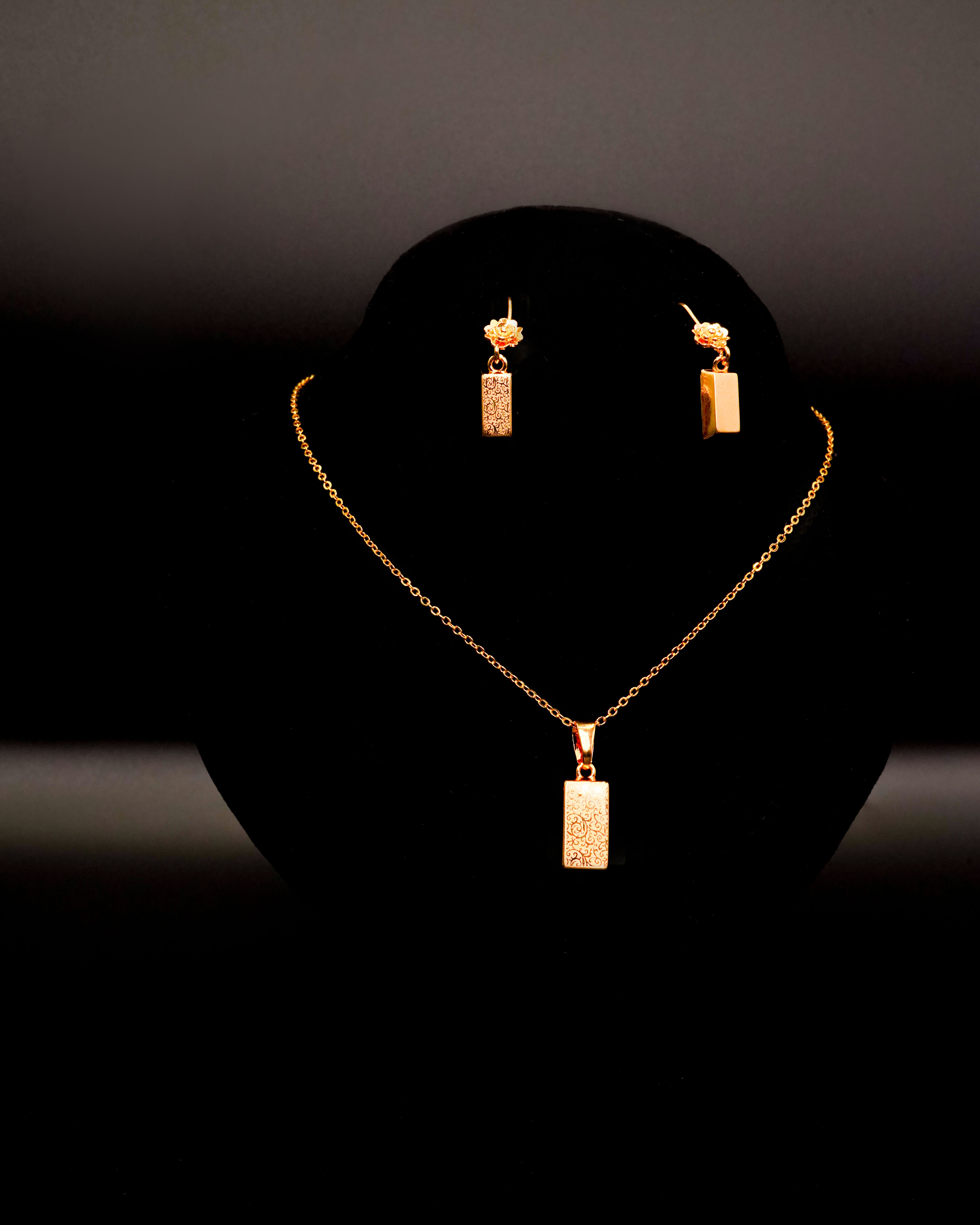 Gold Brick Locket Set LS-1