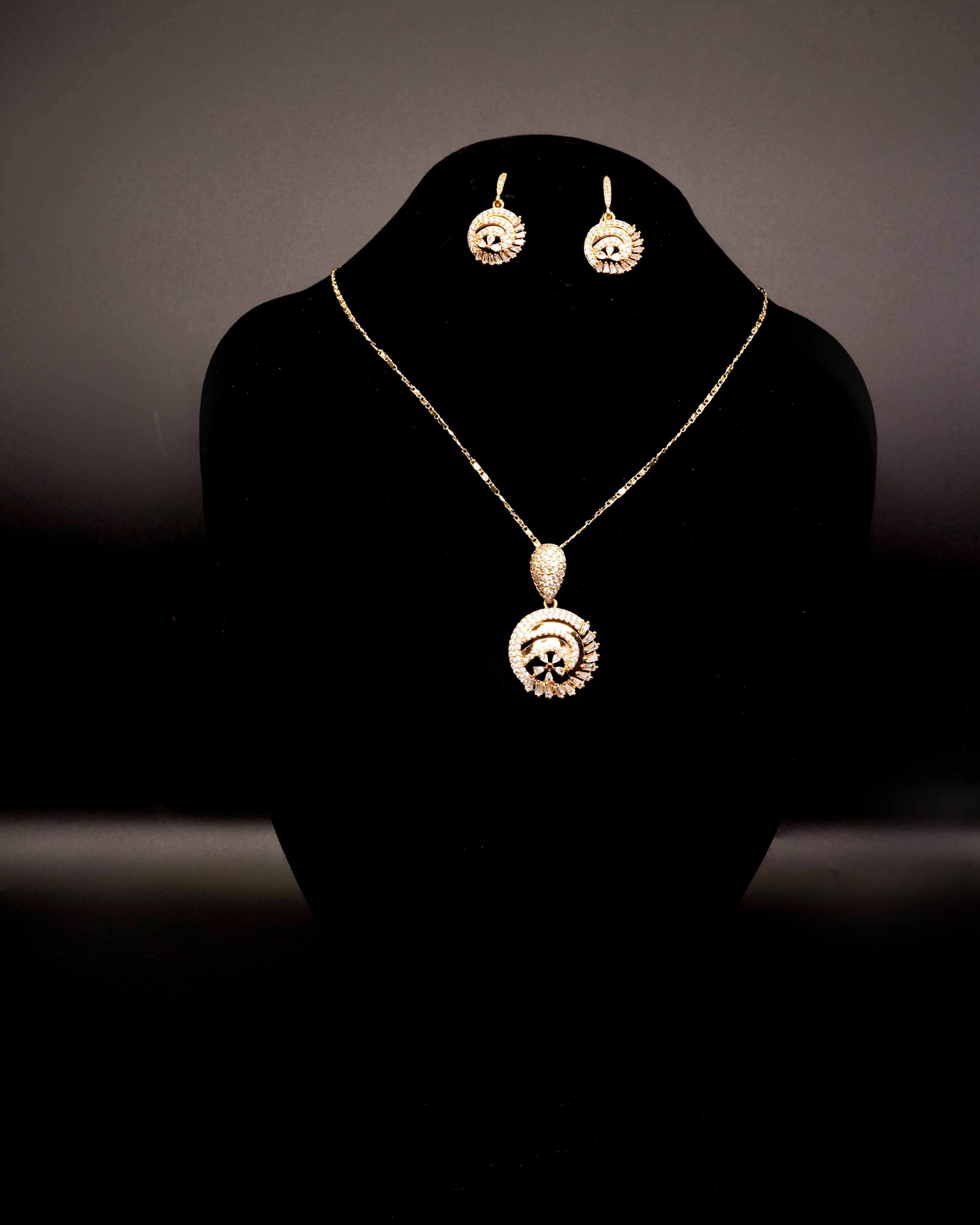 Elegand Round Shaped Locket Set with Earrings LS-6