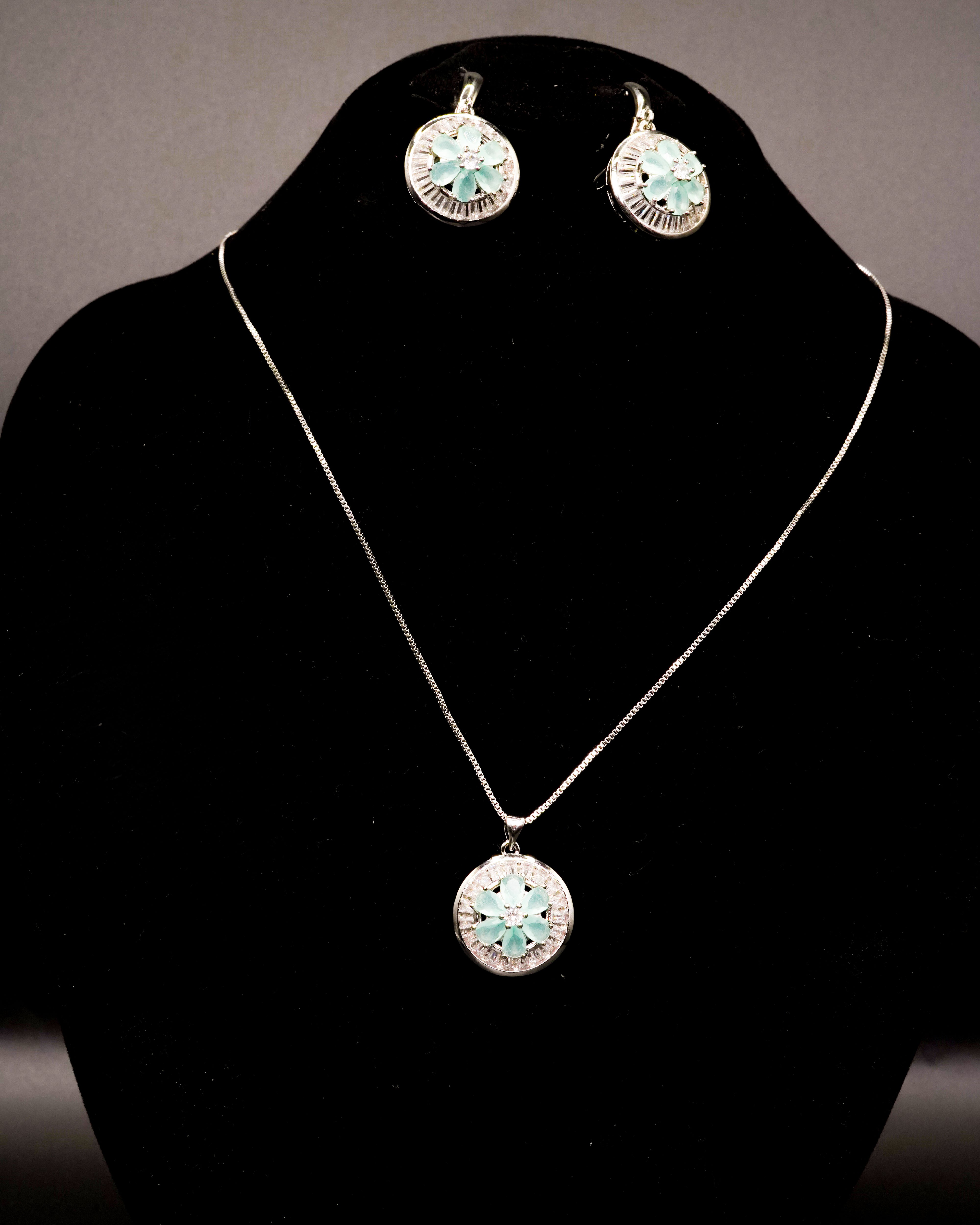 Flower Pendant Necklace Set with Earrings LS-10