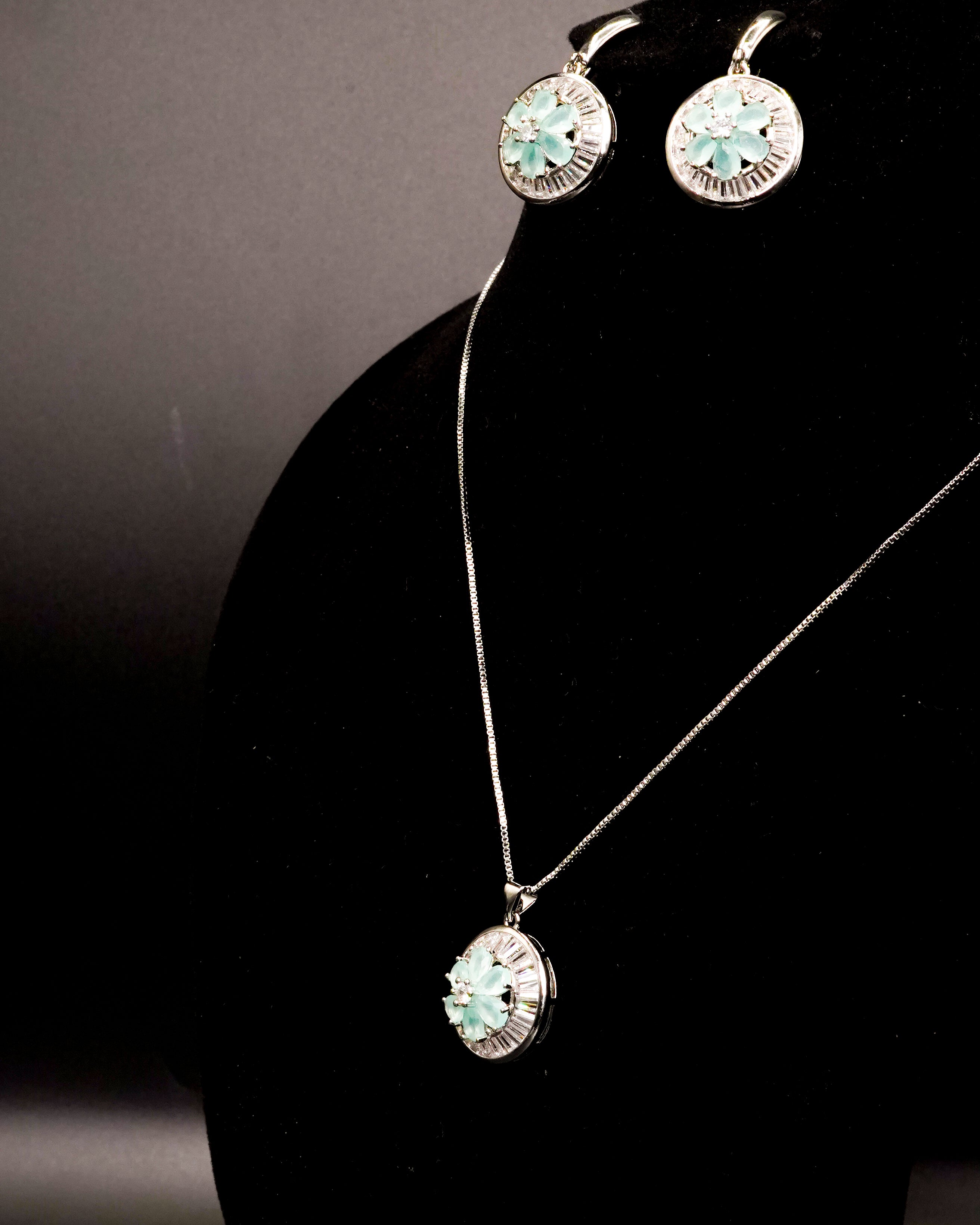 Flower Pendant Necklace Set with Earrings LS-10