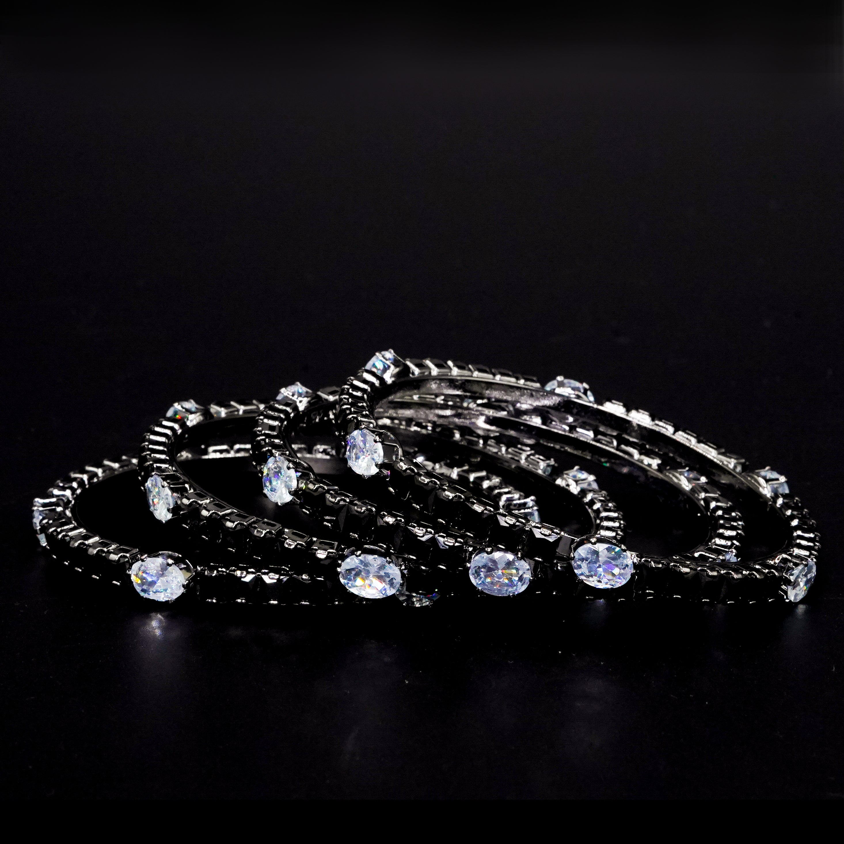 Diamond Cut Bangles 6 Pcs GD-05