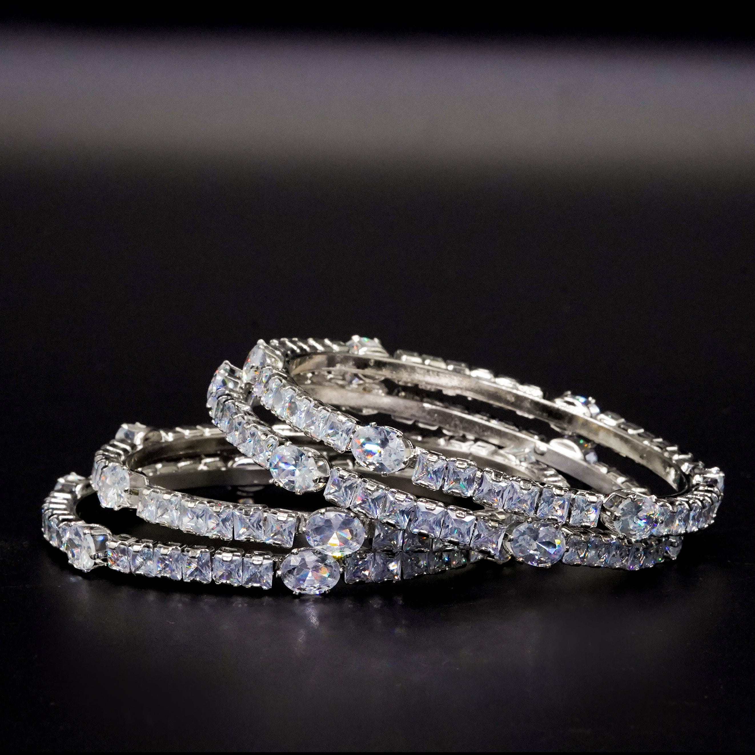 Diamond Cut Bangles 6 Pcs GD-05