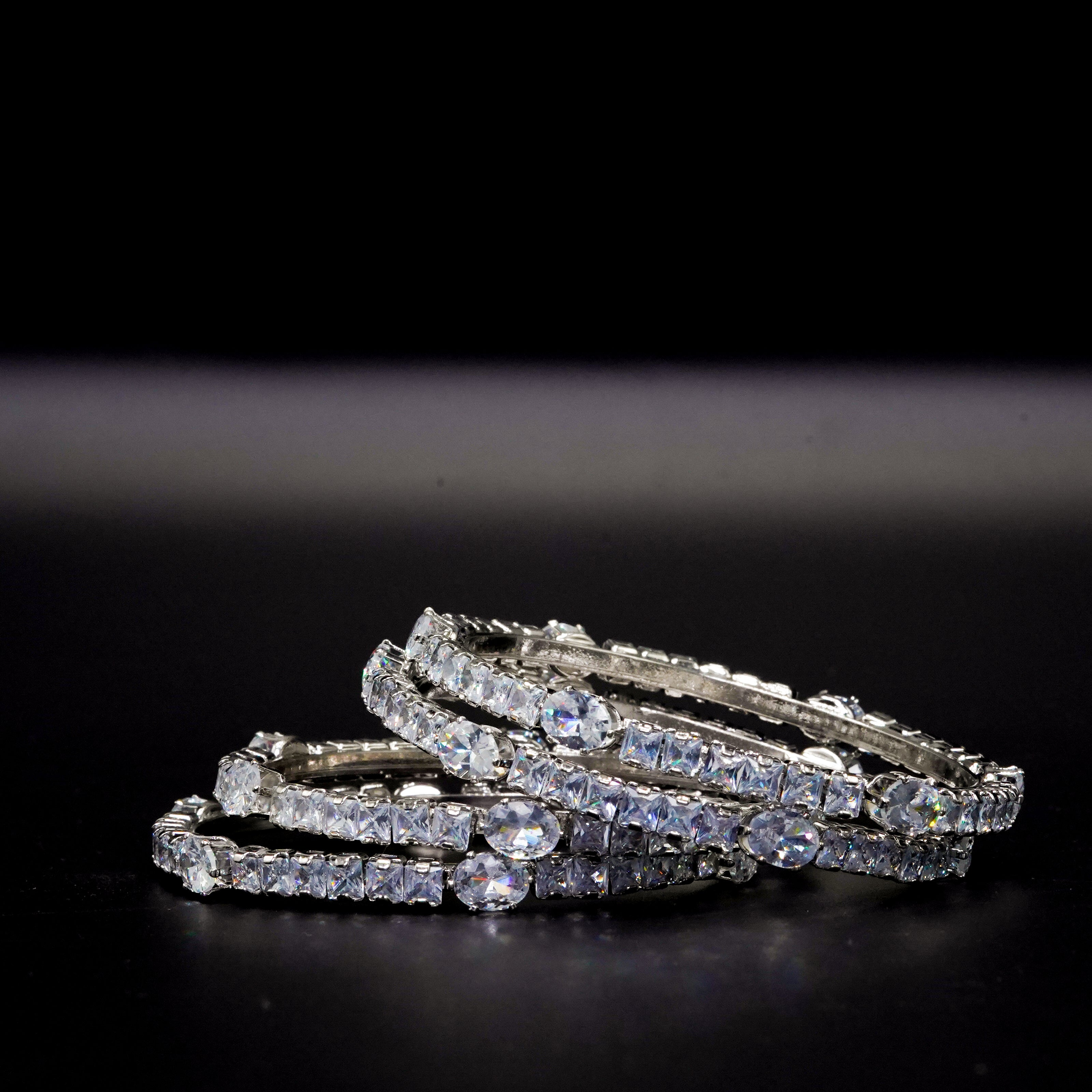 Diamond Cut Bangles 6 Pcs GD-05