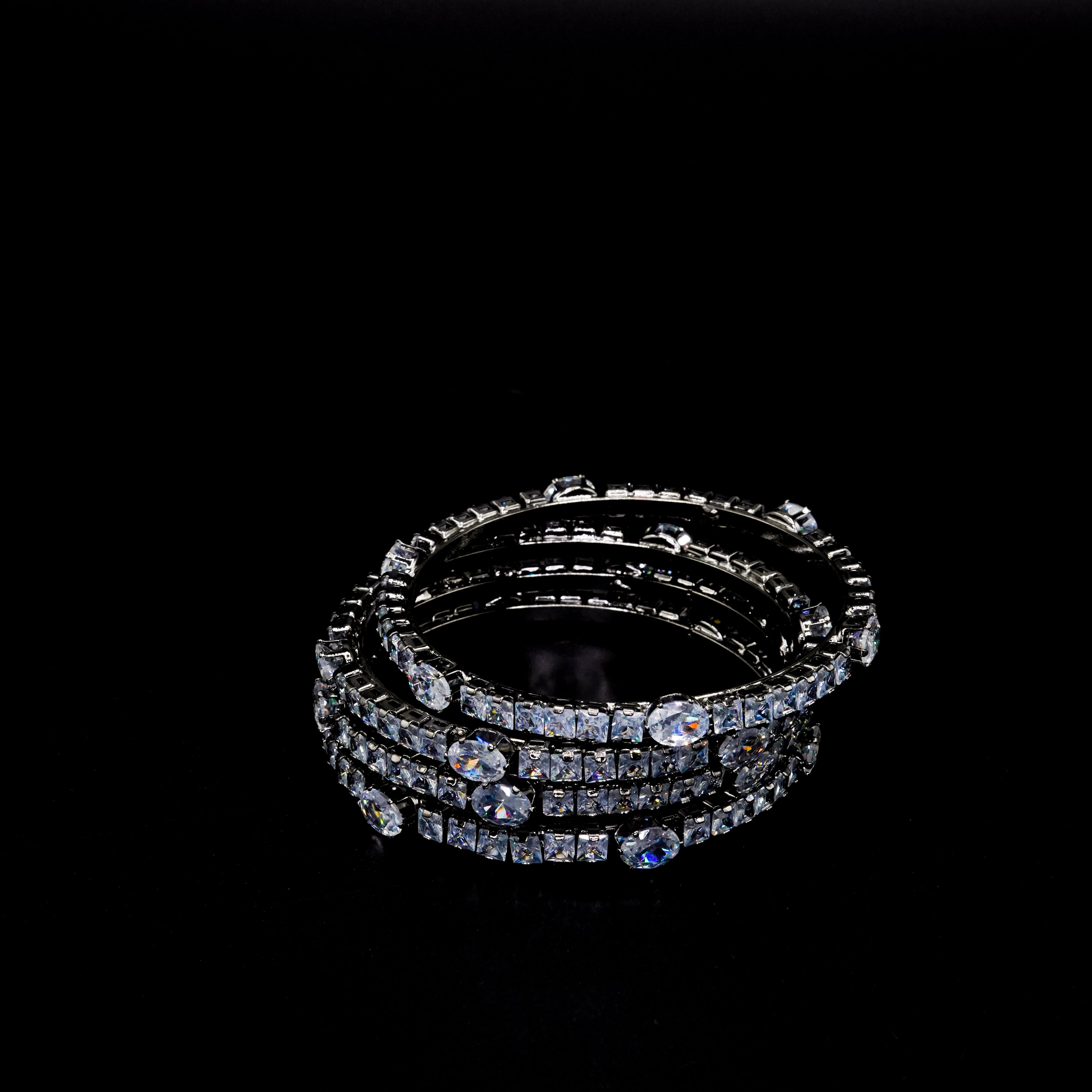 Diamond Cut Bangles 6 Pcs GD-05