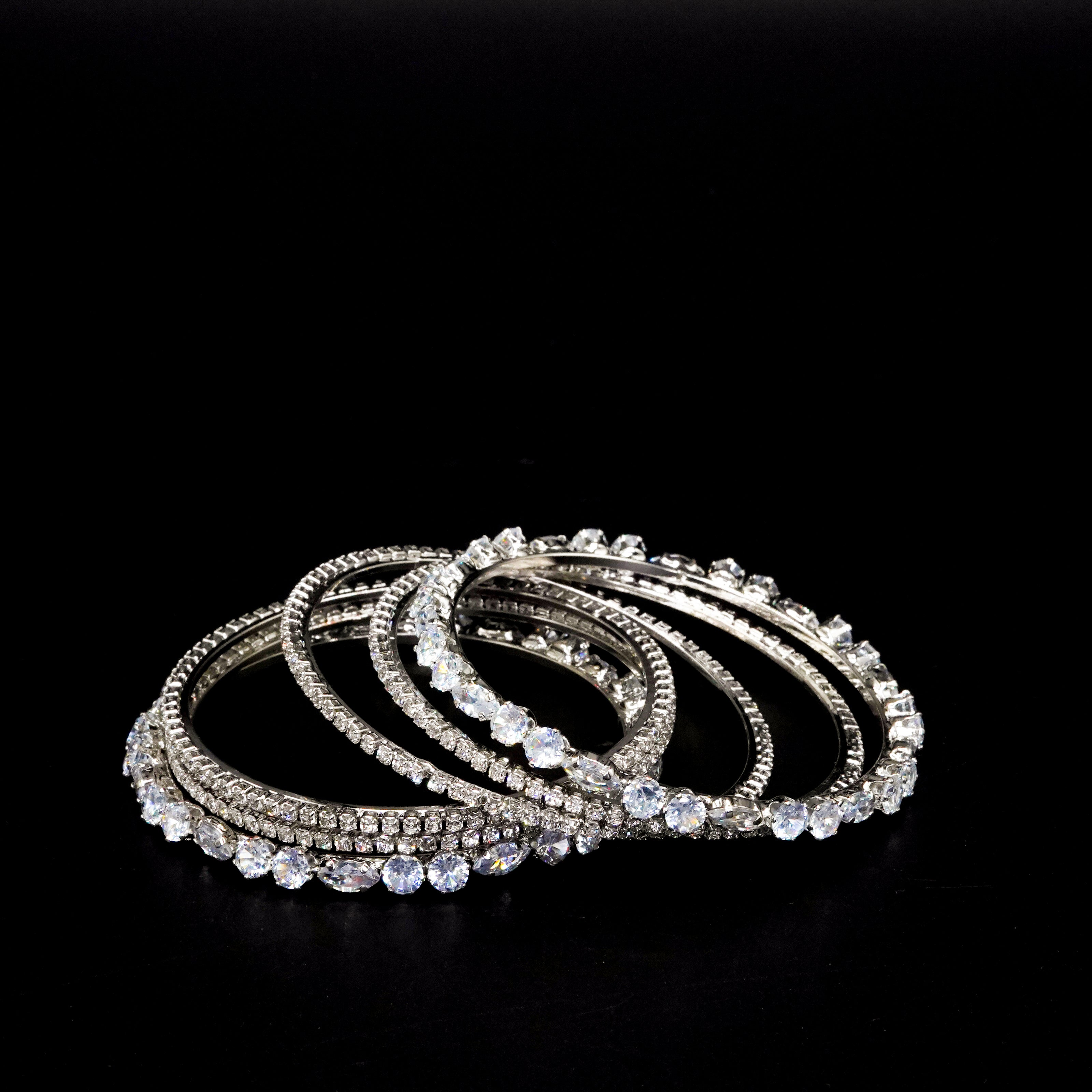 Diamond Cut Bangles 6 Pcs GD-03