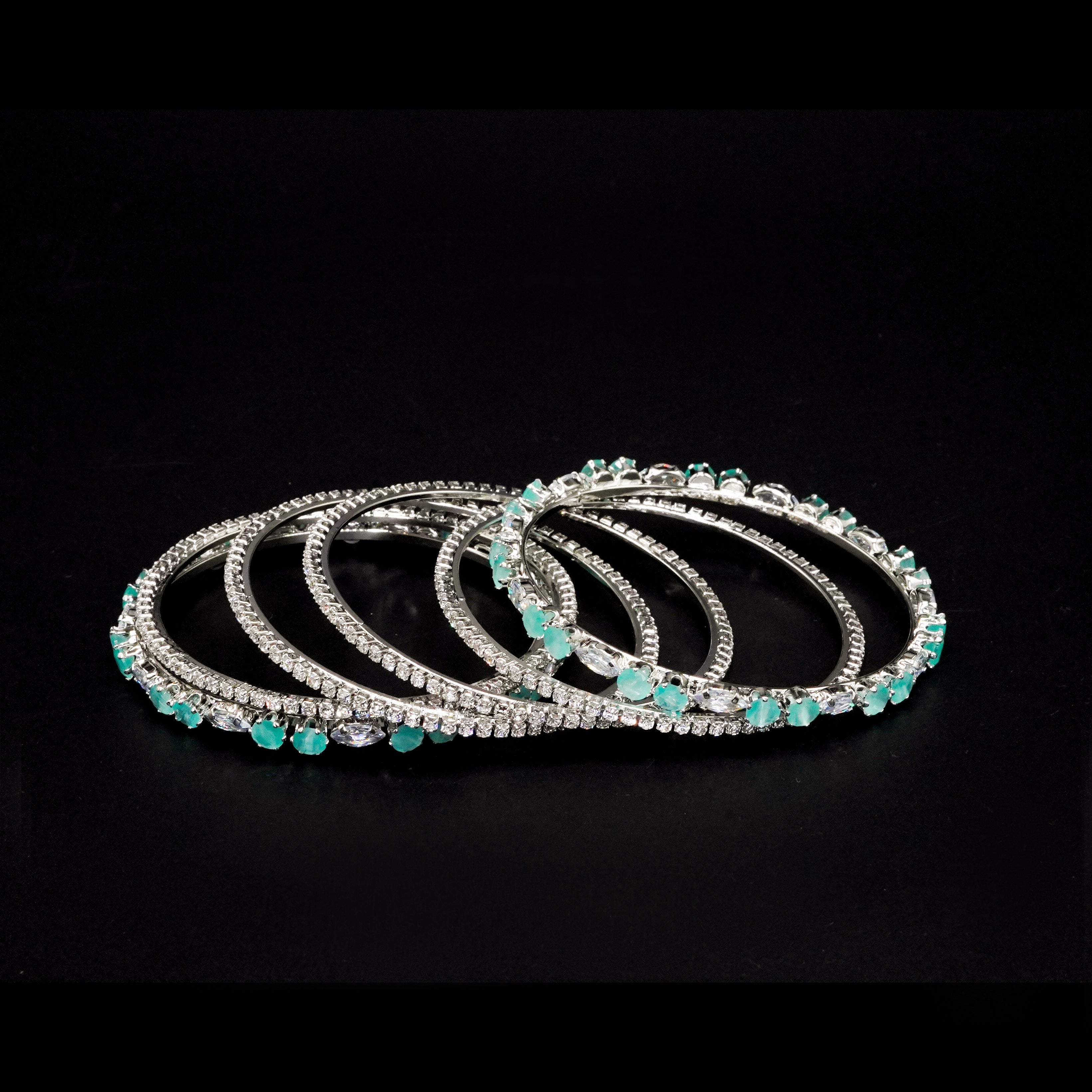 Diamond Cut Bangles 6 Pcs GD-03