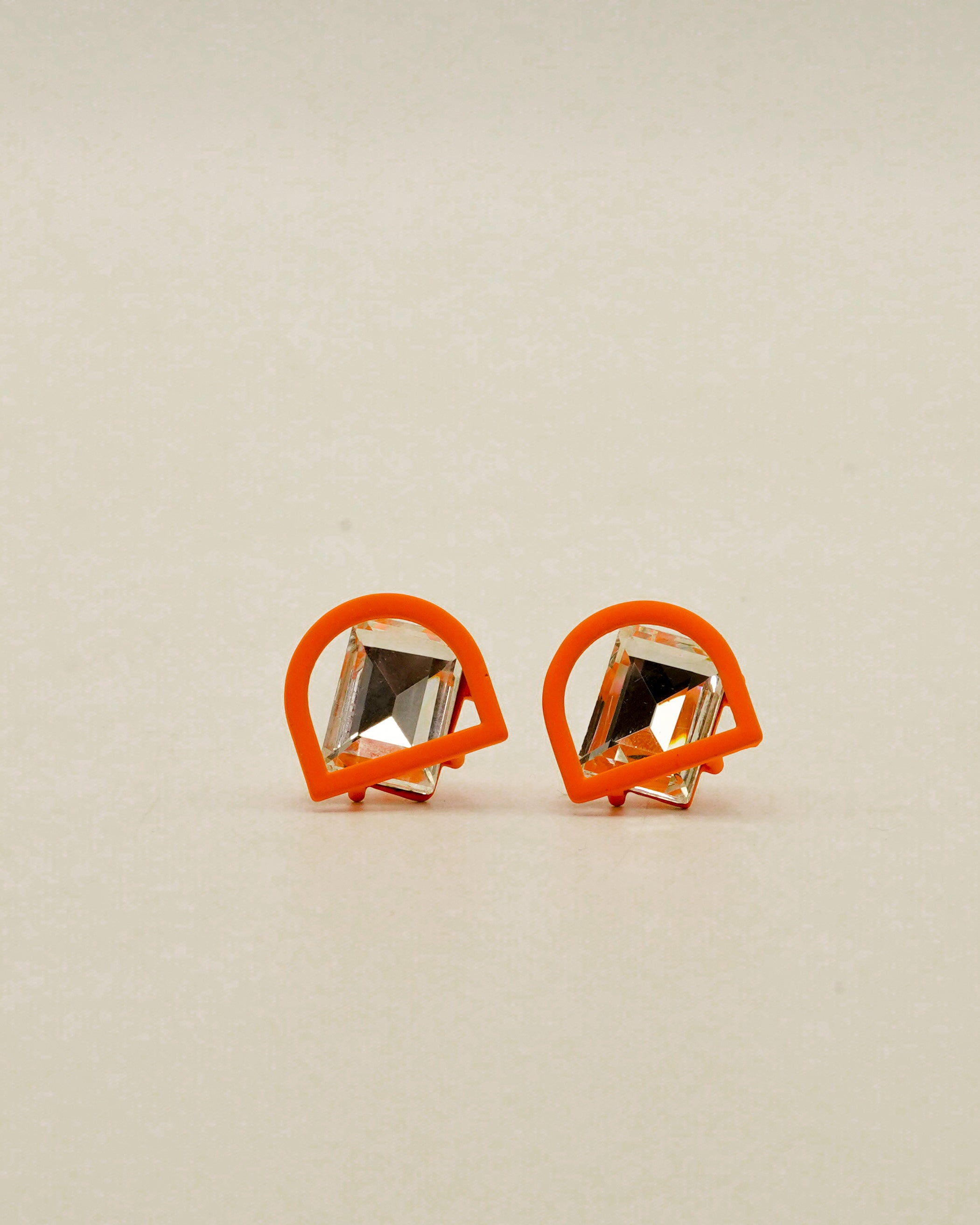 D Design Earring E-27